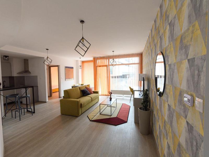 Parizs Garden Apartments image