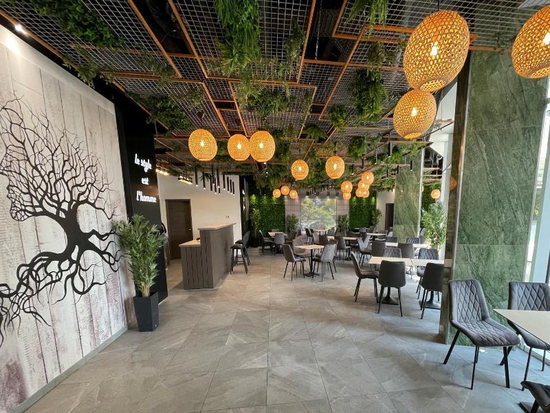 Parizs Garden Apartments image