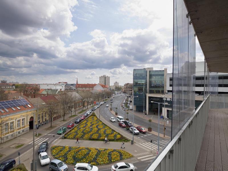 Parizs Garden Apartments image