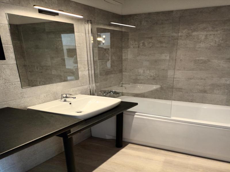 Parizs Garden Apartments image