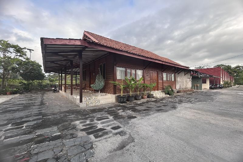 Annet Homestay Yogyakarta By Zuzu image