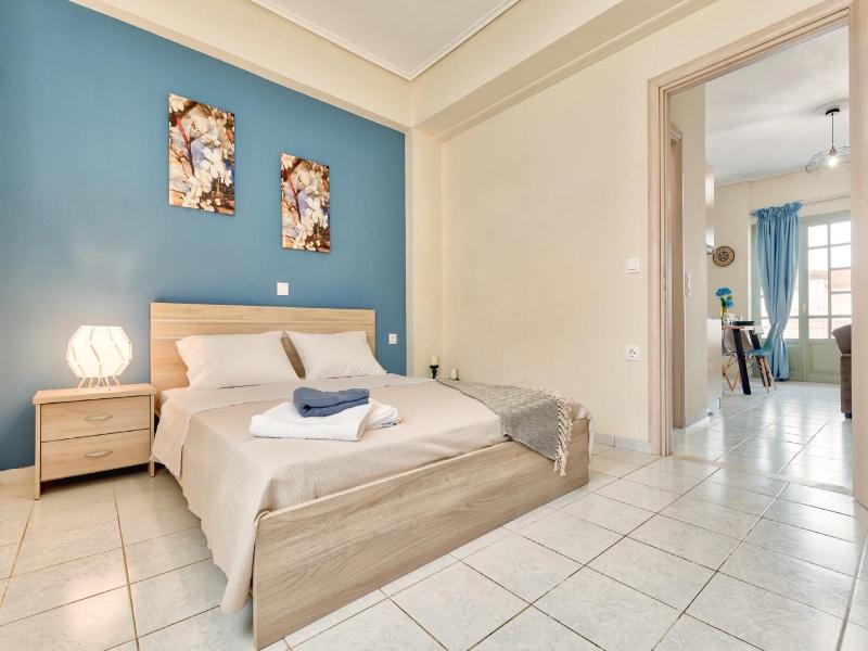 Kallas Apartments image