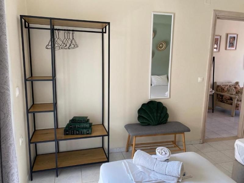 Kallas Apartments image