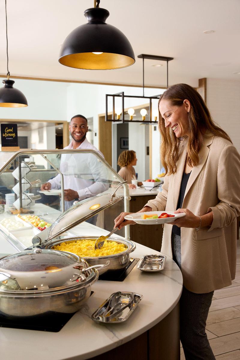 Staybridge Suites Southaven Memphis South image