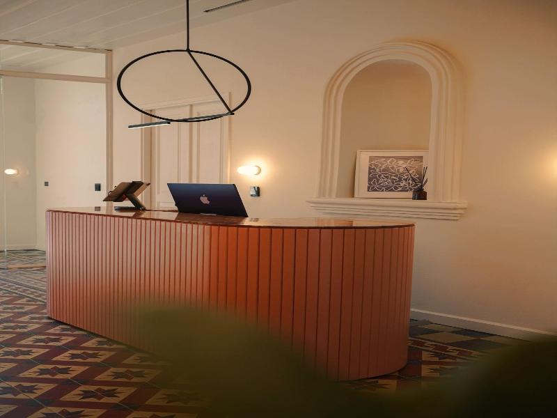 Heart Hotel image