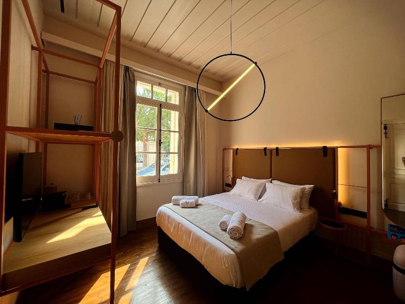 Heart Hotel image