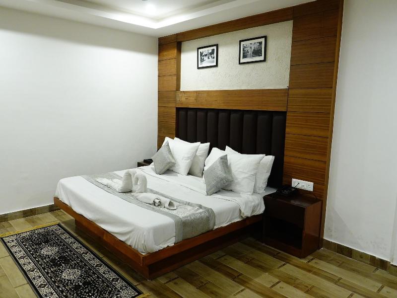 Rubystone Mussoorie A Leisure Resort image