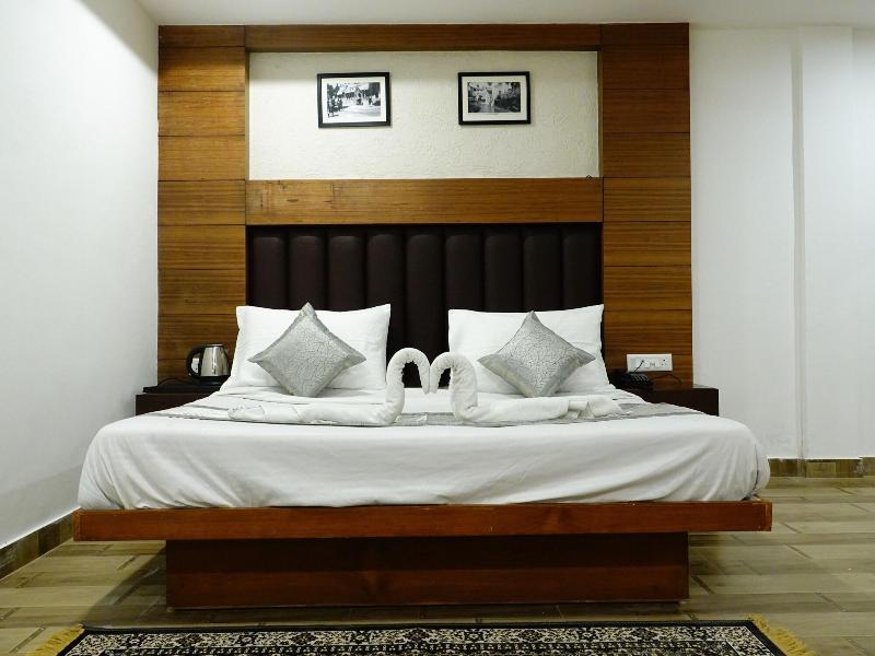 Rubystone Mussoorie A Leisure Resort image