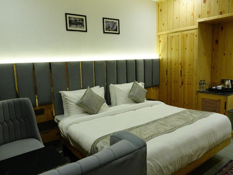 Rubystone Mussoorie A Leisure Resort image
