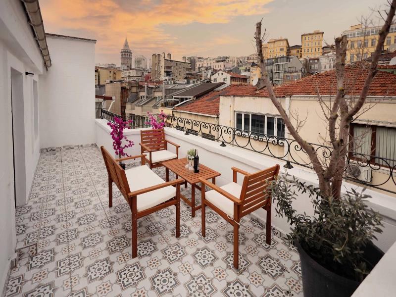 Galata 1875 Suites image