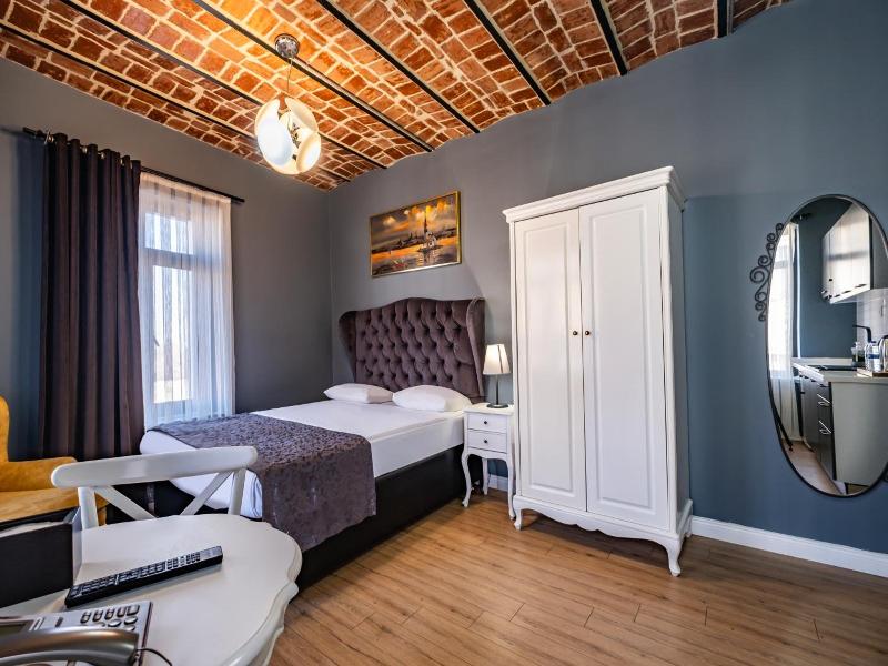 Galata 1875 Suites image