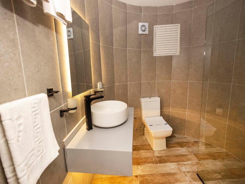 Galata 1875 Suites image