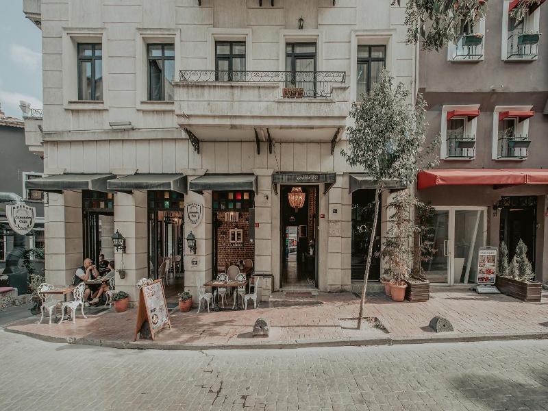 Galata 1875 Suites image