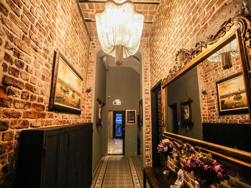 Galata 1875 Suites image