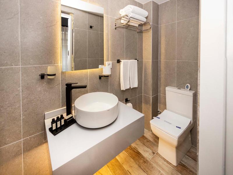 Galata 1875 Suites image