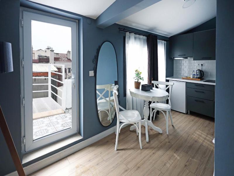 Galata 1875 Suites image