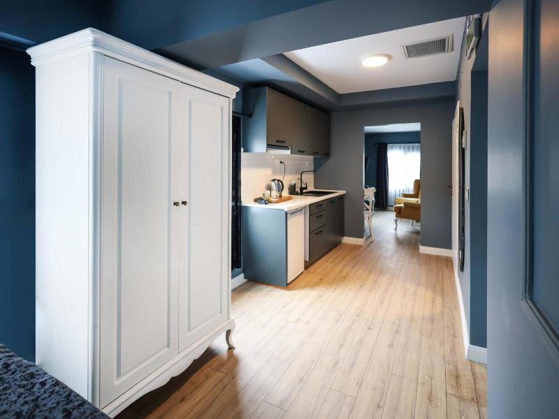 Galata 1875 Suites image