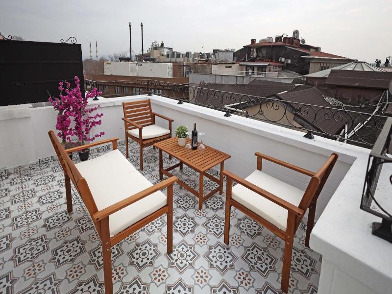 Galata 1875 Suites image