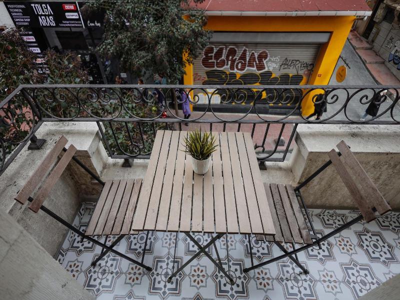 Galata 1875 Suites image