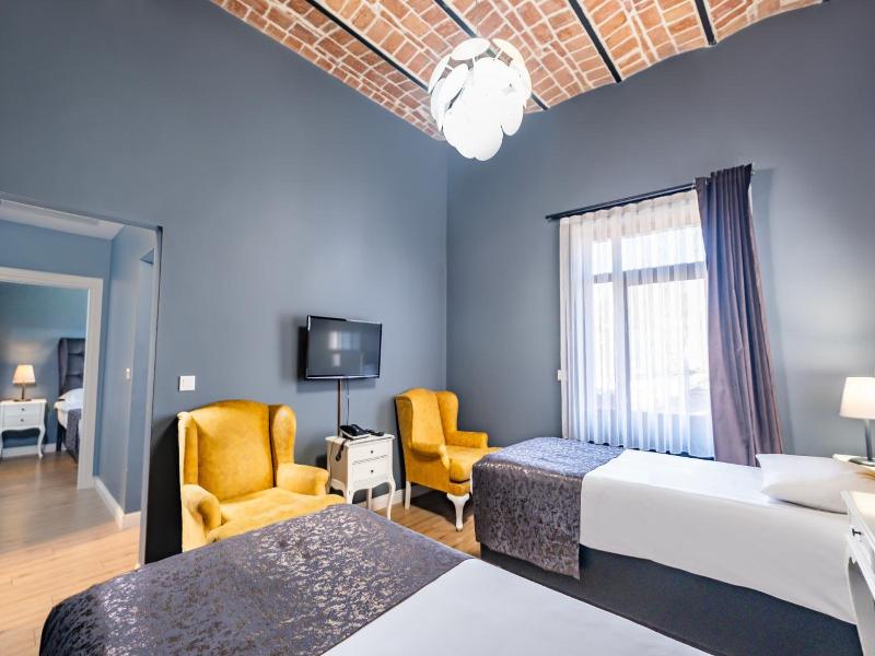 Galata 1875 Suites image