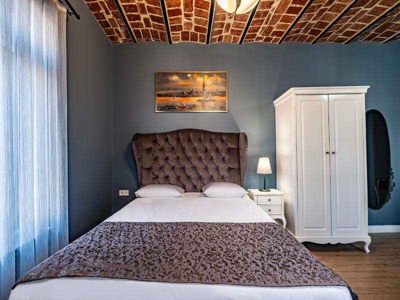 Galata 1875 Suites image