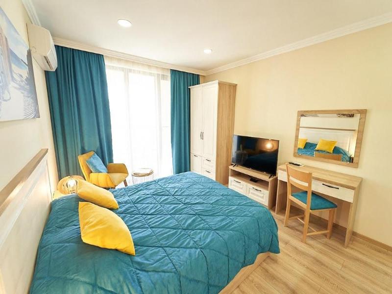 Burgas Beach Resort Apartments image
