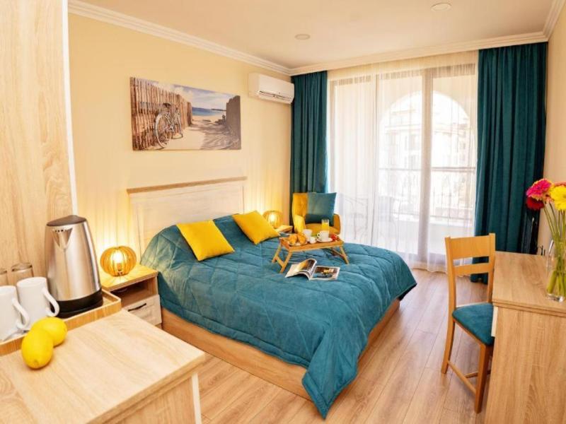 Burgas Beach Resort Apartments image