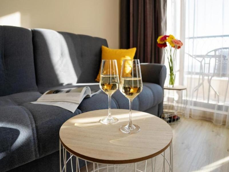 Burgas Beach Resort Apartments image