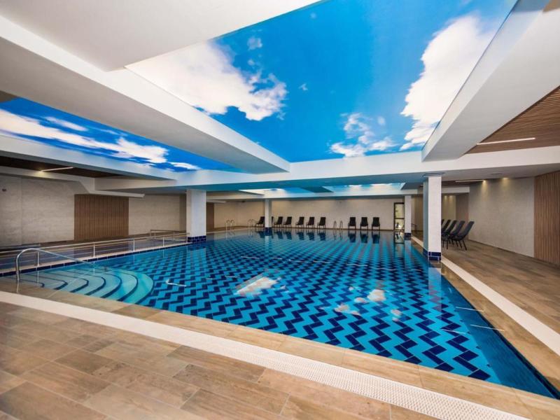 Burgas Beach Resort Apartments image