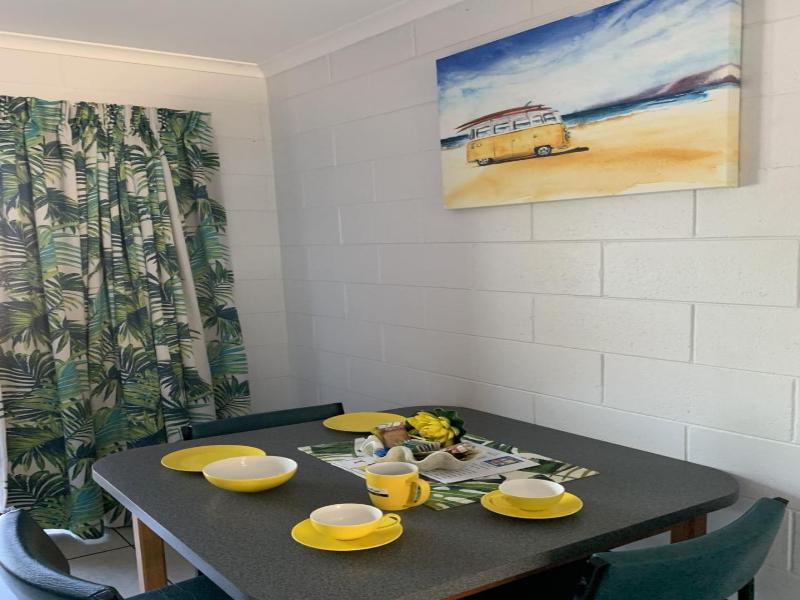 Sandpiper Motel