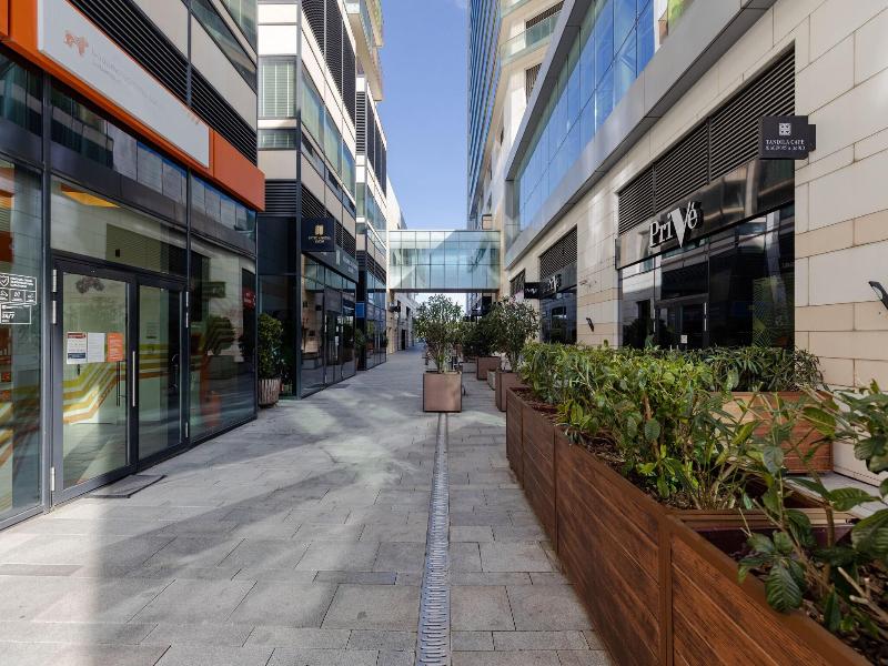 Miramar Luxury Residences image