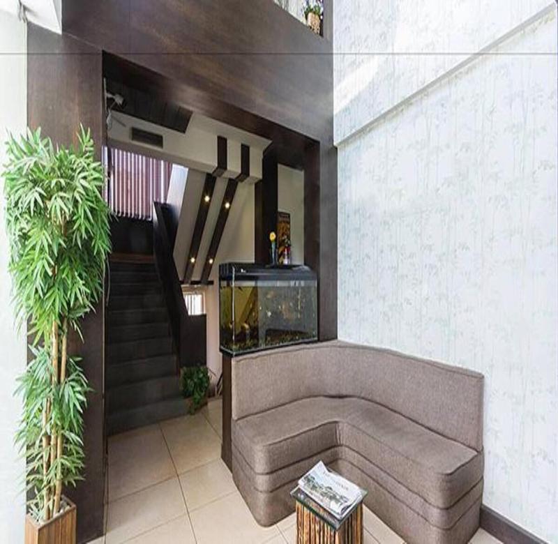 Fabhotel Sholas Residency I image