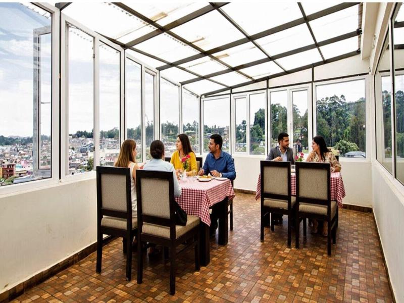 Fabhotel Sholas Residency I image