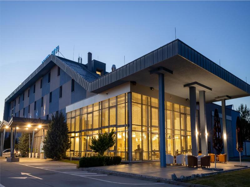 Hotel Ring