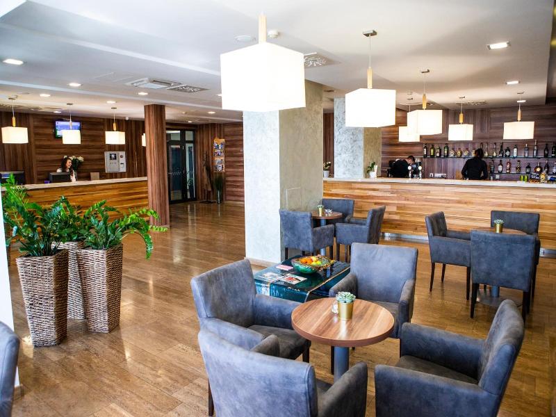 Hotel Ring