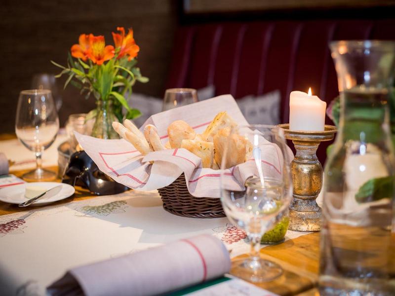 Hotel Silvia Gold Gliwice image