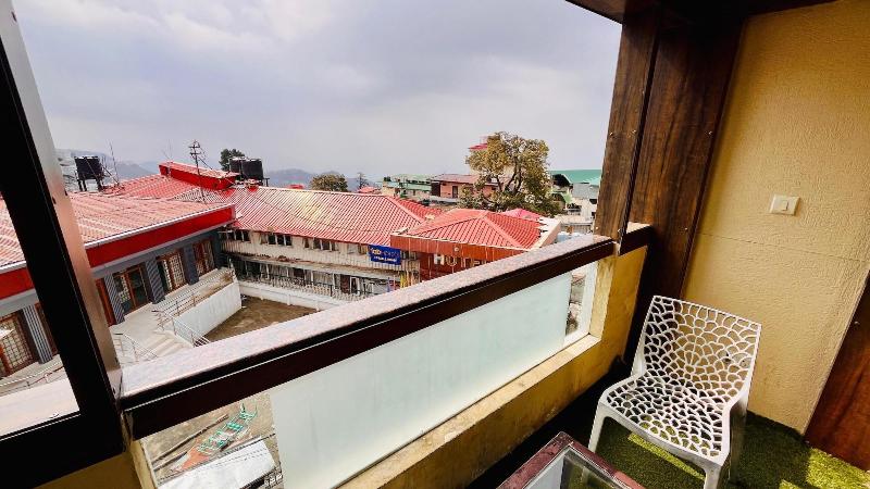 Hotel Himshri By Ovata image