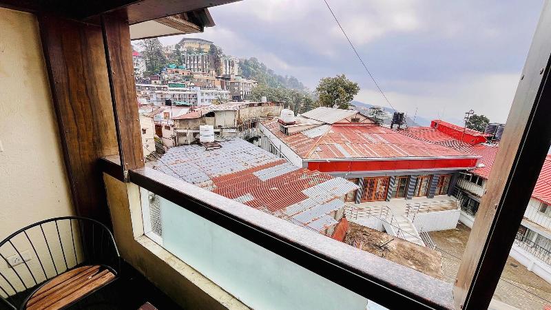 Hotel Himshri By Ovata image