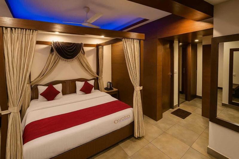 Hotel Himshri By Ovata image