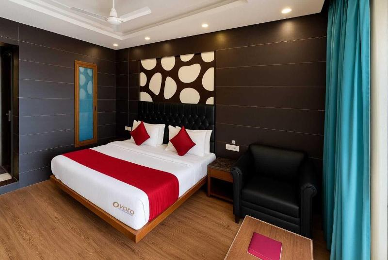 Hotel Himshri By Ovata image