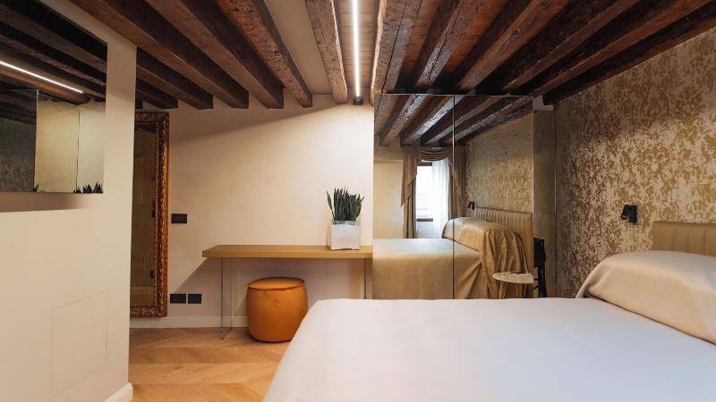 Palazzetto My Venice image