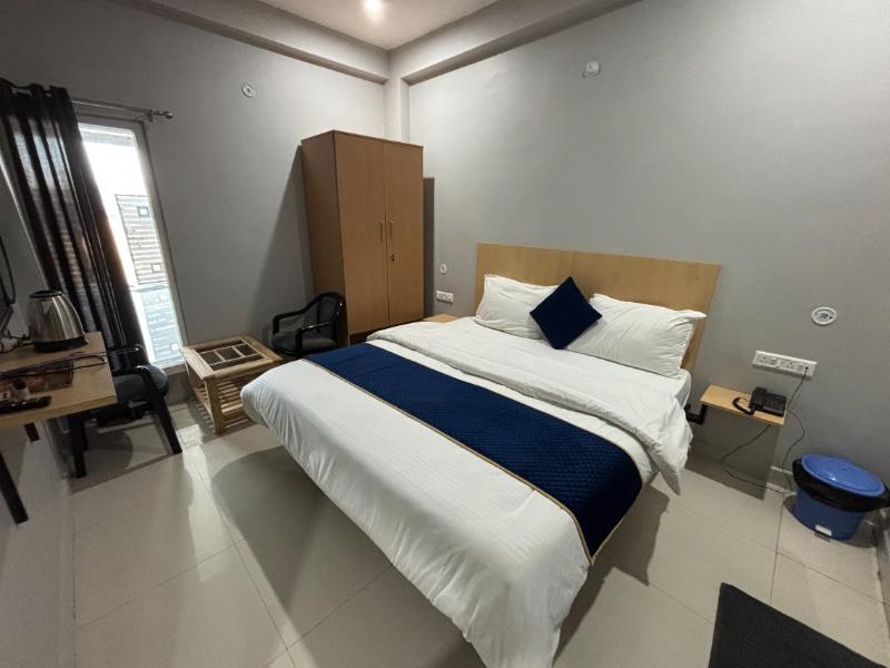 The Renaya Hotel image