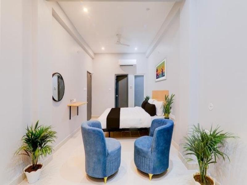 The Renaya Hotel image