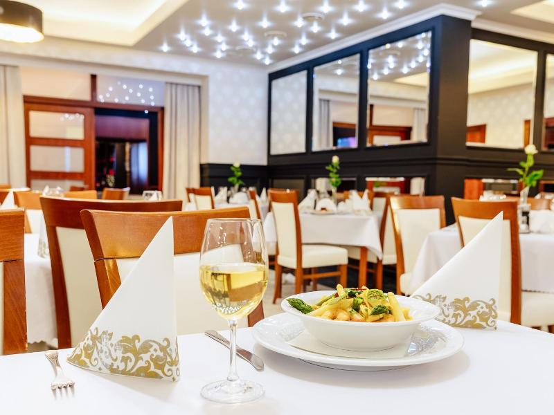 Hotel Skalite Spa Wellness image