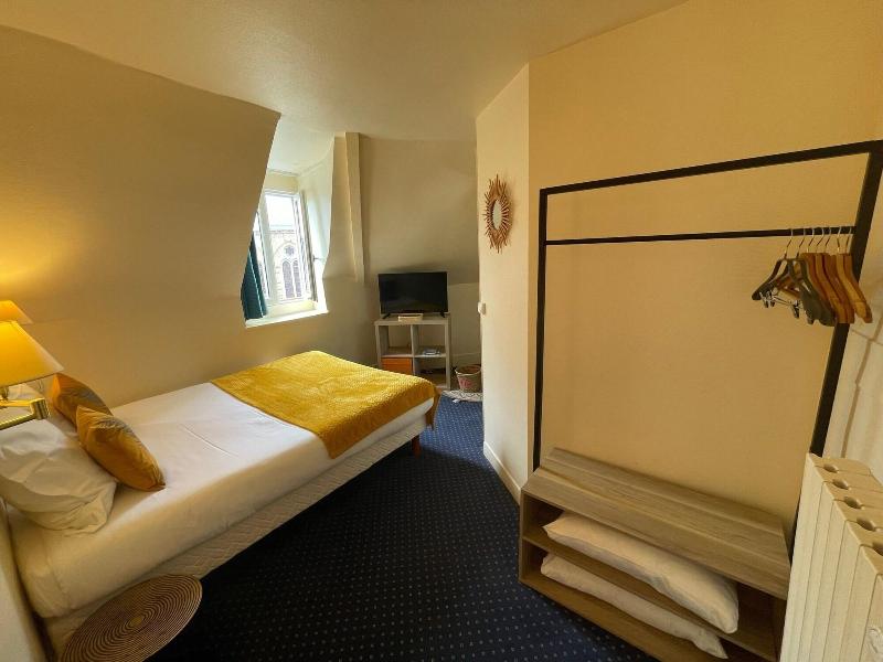 Ha Tel Le Trouville image