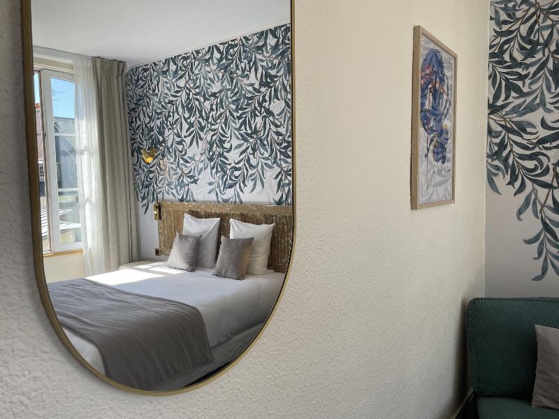 Ha Tel Le Trouville image