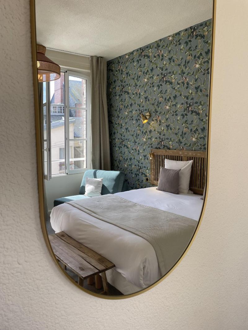 Ha Tel Le Trouville image