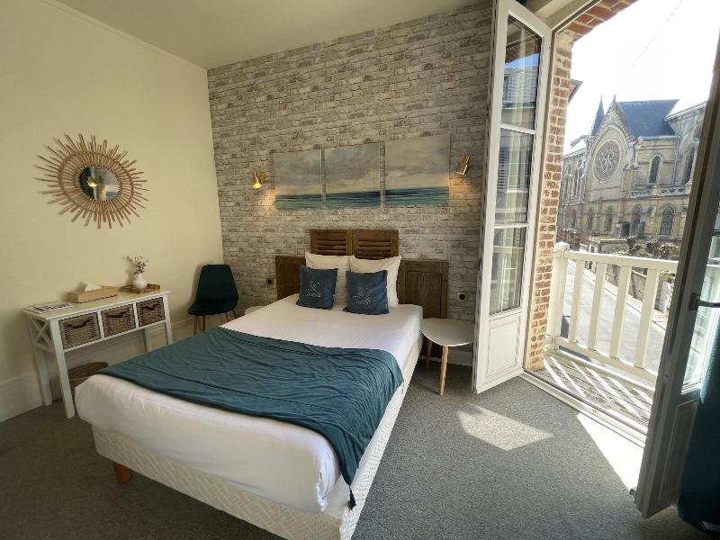 Ha Tel Le Trouville image