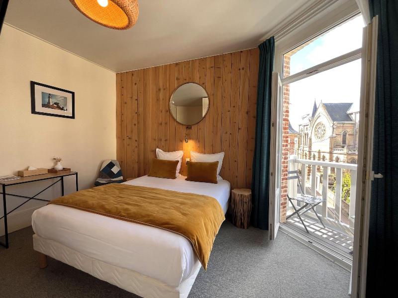 Ha Tel Le Trouville image