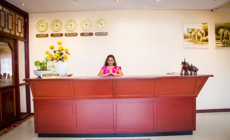 Hotel Lakefield image